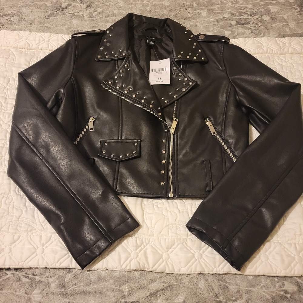 Jacket - Picture 1 of 3